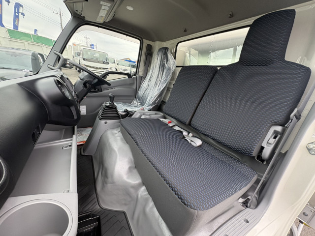 Hino dutro Small Box body 2PG-XZU712M(102608) 29枚目