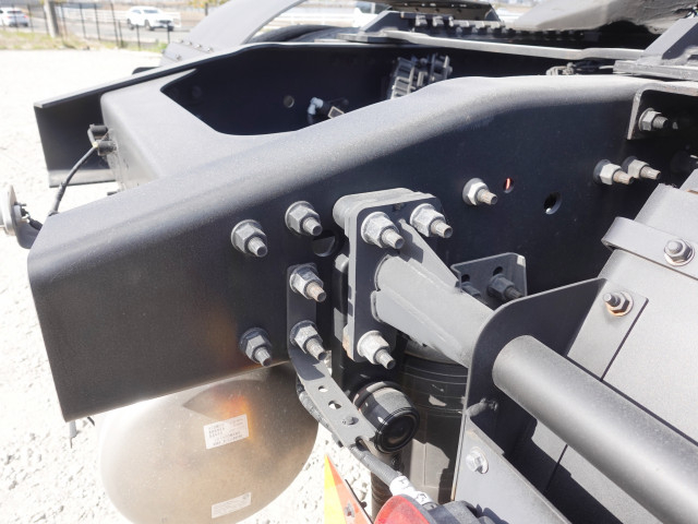 UDトラックス（日産） クオン 大型 トラクタ 2PG-GK5AAD(102610) 20枚目