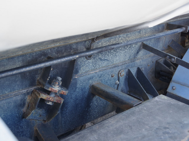 UDトラックス（日産） コンドル 増トン バキュームカー/糞尿車 KL-PK262FZ(102612) 6枚目