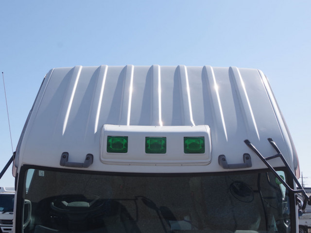 UDトラックス（日産） コンドル 増トン バキュームカー/糞尿車 KL-PK262FZ(102612) 18枚目