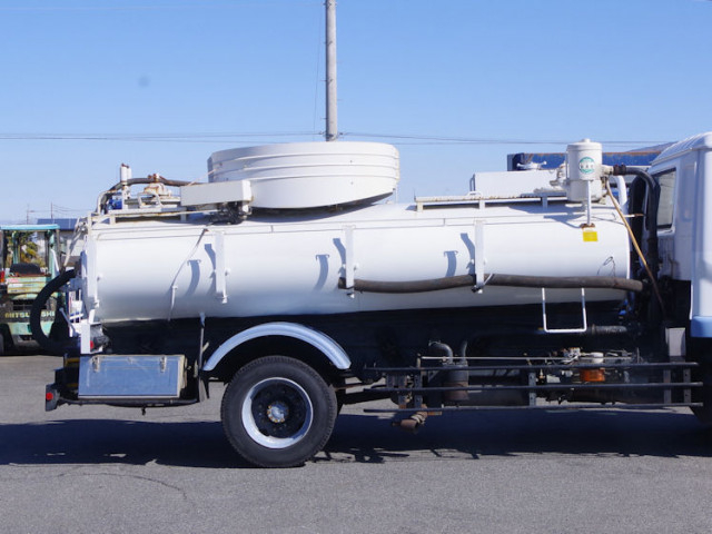 UDトラックス（日産） コンドル 増トン バキュームカー/糞尿車 KL-PK262FZ(102612) 19枚目