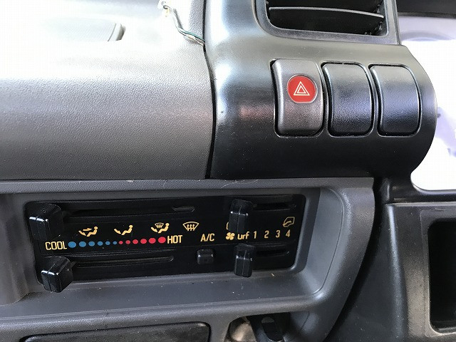 Isuzu elf Small Flat body KR-NKR81LAR(102611) 28枚目