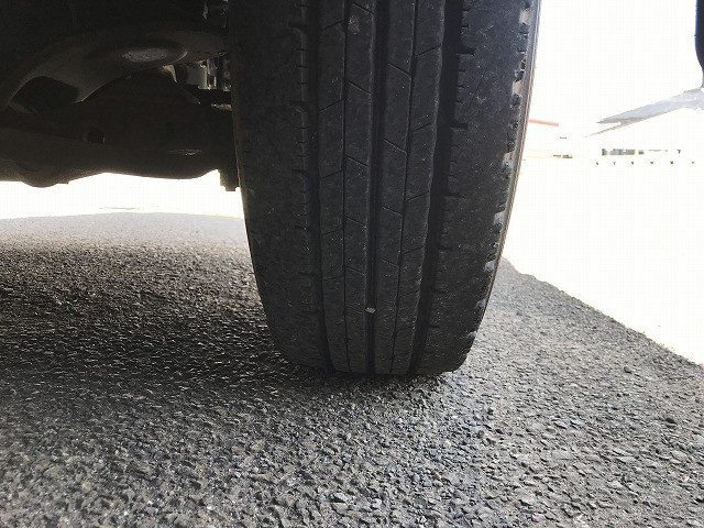 Isuzu elf Small Flat body KR-NKR81LAR(102611) 43枚目