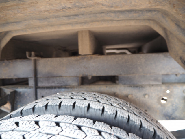 三菱ふそう キャンター 小型 平ボディ（クレーン付） KK-FE63EC(102613) 31枚目