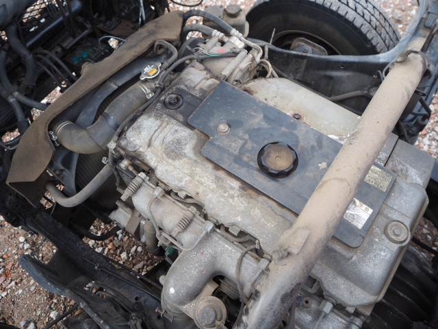 三菱ふそう キャンター 小型 平ボディ（クレーン付） KK-FE63EC(102613) 36枚目