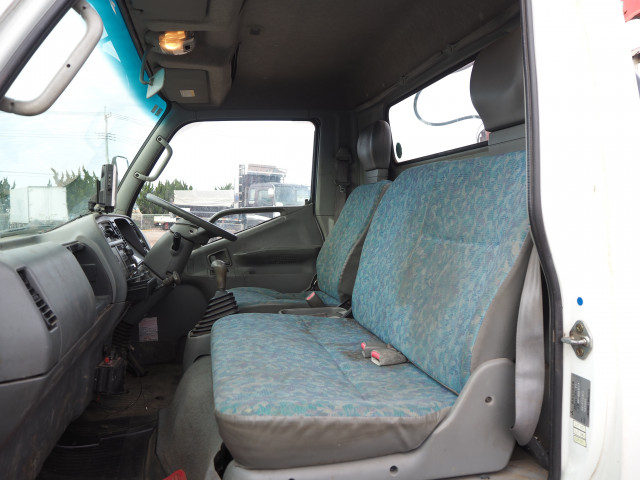 三菱ふそう キャンター 小型 平ボディ（クレーン付） KK-FE63EC(102613) 40枚目