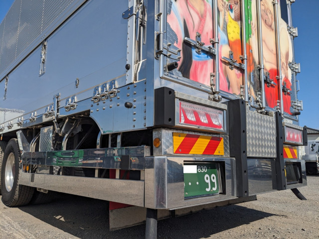 UDトラックス（日産） クオン 大型 ウィング 2PG-CW5CA(102616) 7枚目