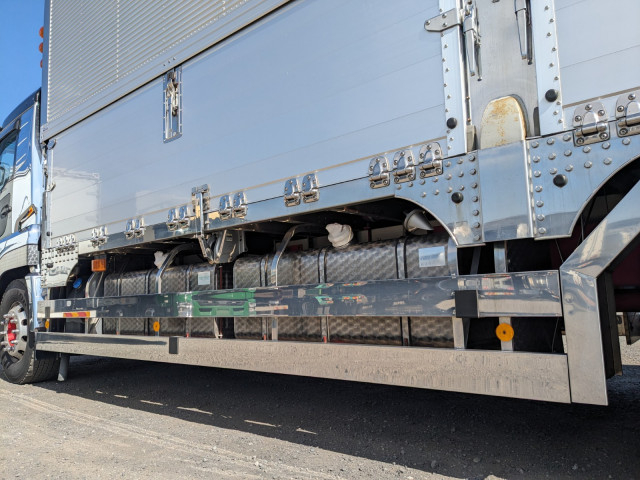 UDトラックス（日産） クオン 大型 ウィング 2PG-CW5CA(102616) 30枚目