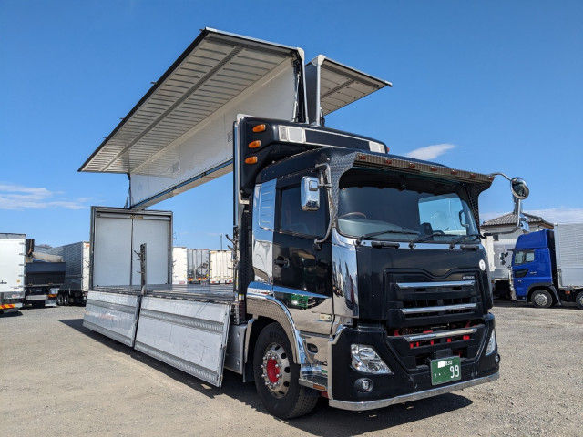 UDトラックス（日産） クオン 大型 ウィング 2PG-CW5CA(102616) 32枚目