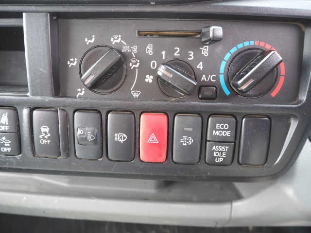 Toyota dyna Small Flat body 2KG-XZU675(102615) 43枚目