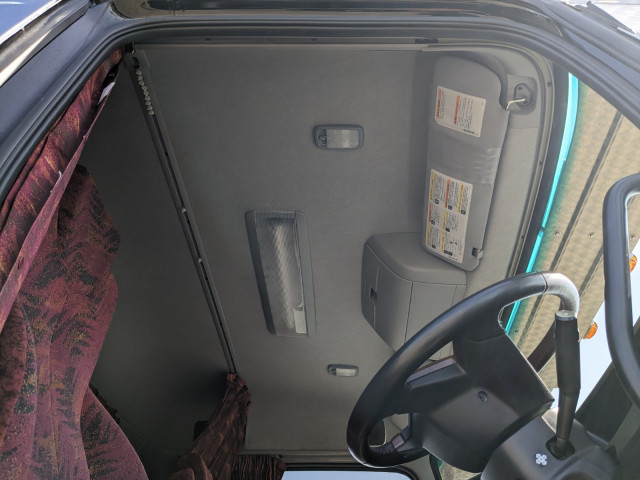 UDトラックス（日産） クオン 大型 ウィング 2PG-CW5CA(102616) 39枚目