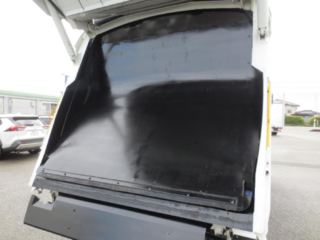 三菱ふそう ファイター 中型 塵芥車（プレス式） 2PG-FK72N(102617) 14枚目