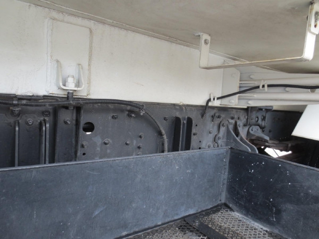 三菱ふそう ファイター 中型 塵芥車（プレス式） 2PG-FK72N(102617) 19枚目