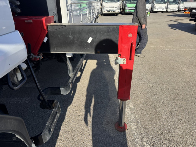 いすゞ フォワード 中型 平ボディ（クレーン付） 2RG-FRR90S2(102619) 17枚目