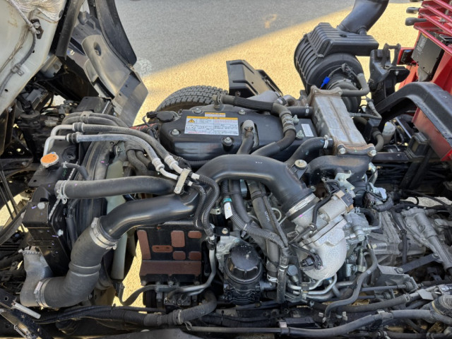 いすゞ フォワード 中型 平ボディ（クレーン付） 2RG-FRR90S2(102619) 41枚目