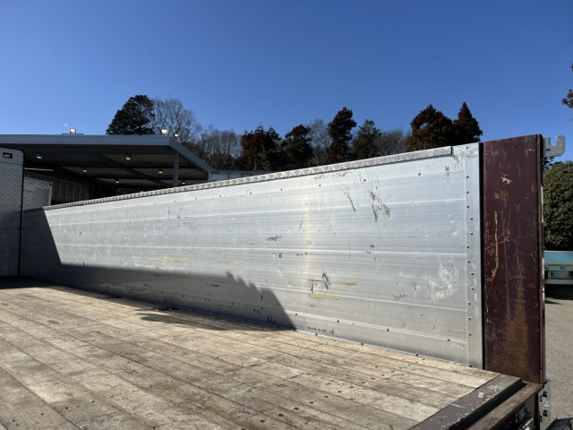 日野 レンジャー 小型 平ボディ（クレーン付） 2KG-FD2ABA(102621) 11枚目