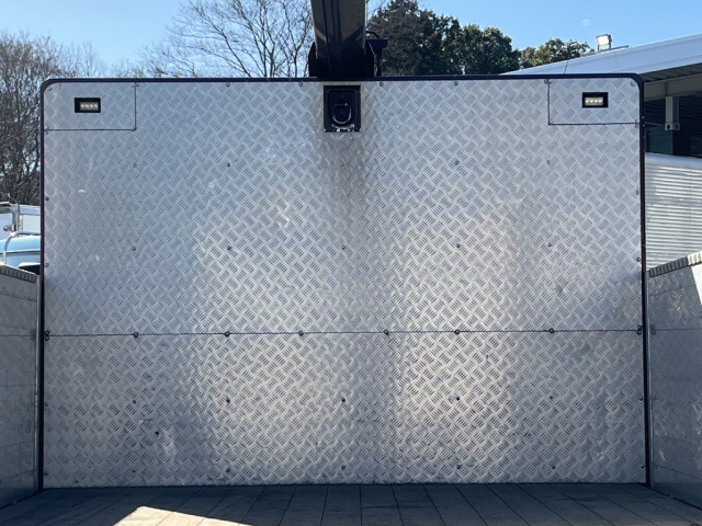 日野 レンジャー 小型 平ボディ（クレーン付） 2KG-FD2ABA(102621) 13枚目