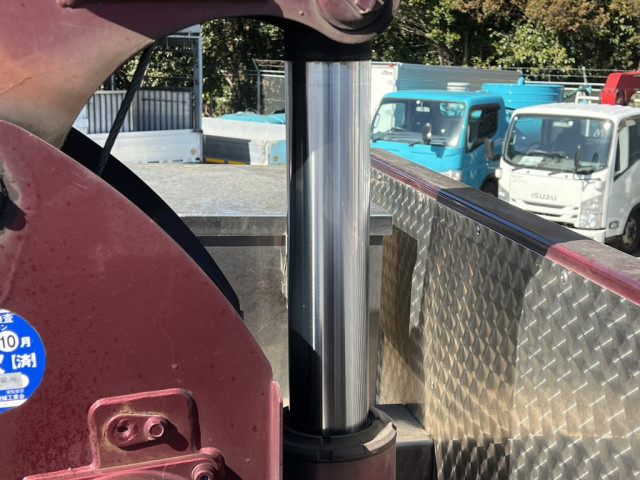 日野 レンジャー 小型 平ボディ（クレーン付） 2KG-FD2ABA(102621) 17枚目