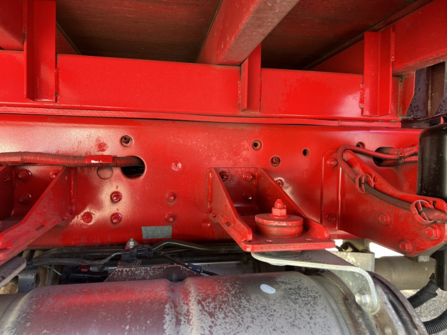 日野 レンジャー 小型 平ボディ（クレーン付） 2KG-FD2ABA(102621) 26枚目