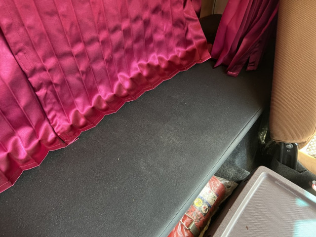 日野 レンジャー 小型 平ボディ（クレーン付） 2KG-FD2ABA(102621) 41枚目