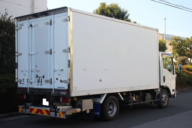 いすゞ エルフ 小型 冷蔵冷凍バン TPG-NPR85AN(102624) 3枚目