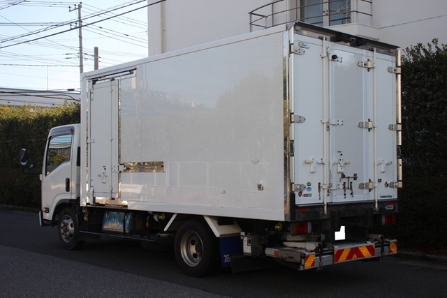 いすゞ エルフ 小型 冷蔵冷凍バン TPG-NPR85AN(102624) 4枚目