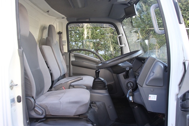 いすゞ エルフ 小型 冷蔵冷凍バン TPG-NPR85AN(102624) 6枚目