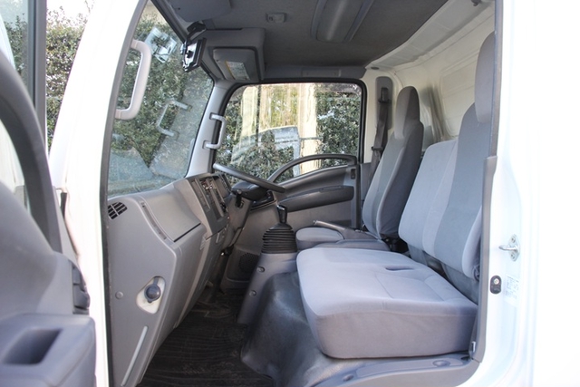 いすゞ エルフ 小型 冷蔵冷凍バン TPG-NPR85AN(102624) 7枚目