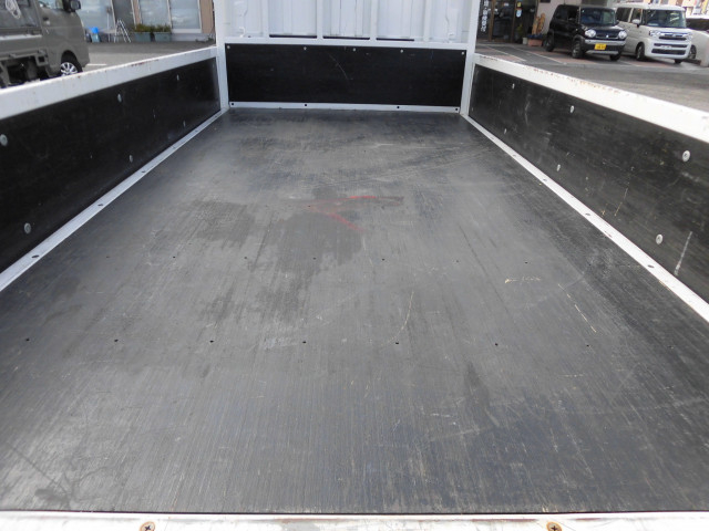 いすゞ エルフ 小型 平ボディ 3DF-NHR87AF(102627) 13枚目