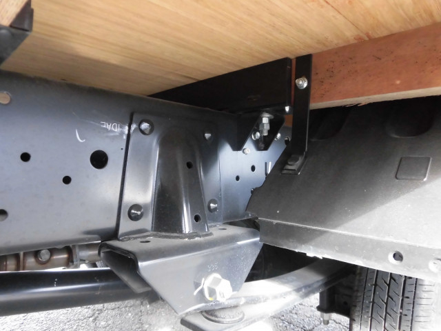 いすゞ エルフ 小型 平ボディ 3DF-NHR87AF(102627) 19枚目