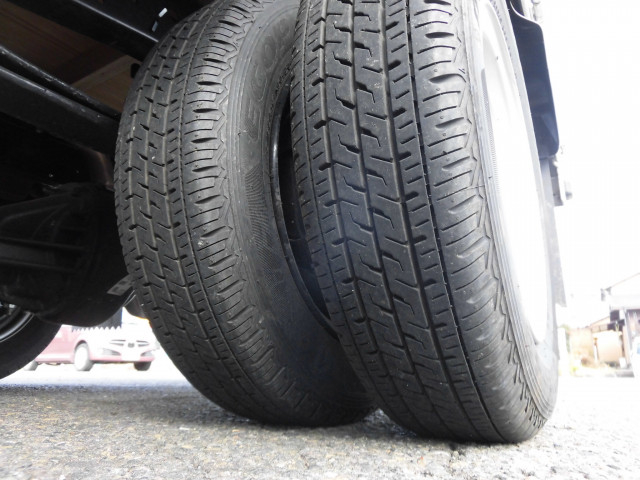 いすゞ エルフ 小型 平ボディ 3DF-NHR87AF(102627) 22枚目