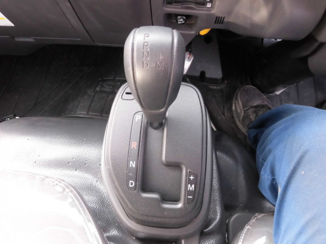 いすゞ エルフ 小型 平ボディ 3DF-NHR87AF(102627) 26枚目