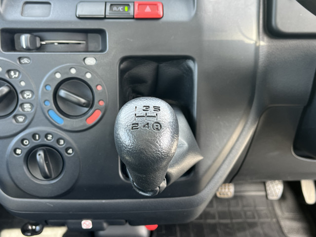 Mazda bongo Small Flat body 5BF-S403F(102645) 17枚目