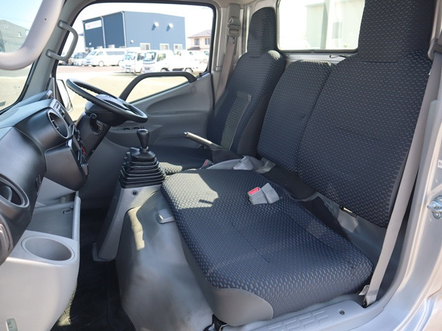 トヨタ ダイナ 小型 平ボディ 3BF-TRY230(102646) 32枚目