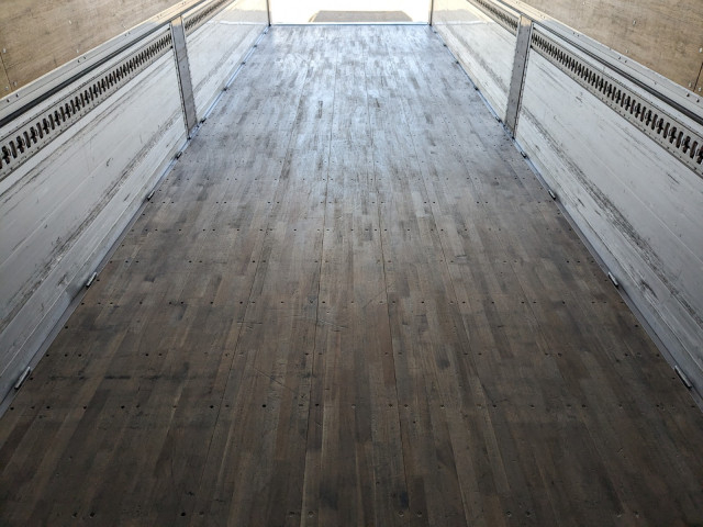 日野 プロフィア 大型 ウィング 2DG-FW1AHG(102648) 19枚目