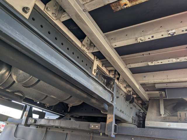 日野 プロフィア 大型 ウィング 2DG-FW1AHG(102648) 22枚目