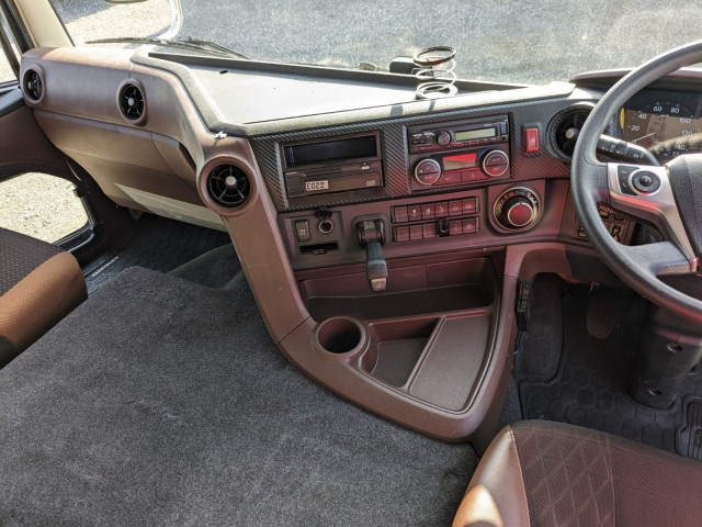 日野 プロフィア 大型 ウィング 2DG-FW1AHG(102648) 25枚目