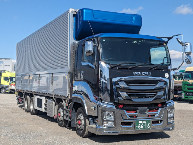 いすゞ ギガ 大型 冷蔵冷凍バン 2PG-CYJ77C(102650) 2枚目