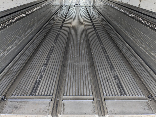 いすゞ ギガ 大型 冷蔵冷凍バン 2PG-CYJ77C(102650) 12枚目