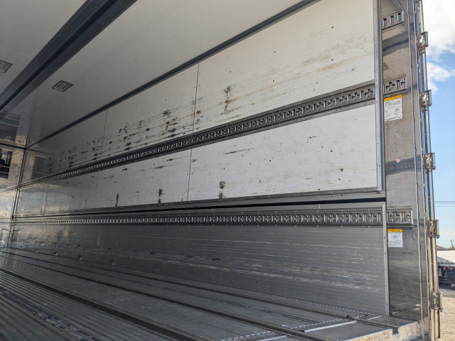 いすゞ ギガ 大型 冷蔵冷凍バン 2PG-CYJ77C(102650) 16枚目