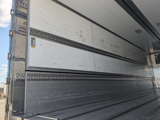 いすゞ ギガ 大型 冷蔵冷凍バン 2PG-CYJ77C(102650) 17枚目