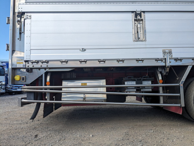 いすゞ ギガ 大型 冷蔵冷凍バン 2PG-CYJ77C(102650) 19枚目