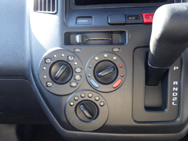 トヨタ ライトエース 小型 平ボディ DBF-S402U(102651) 11枚目