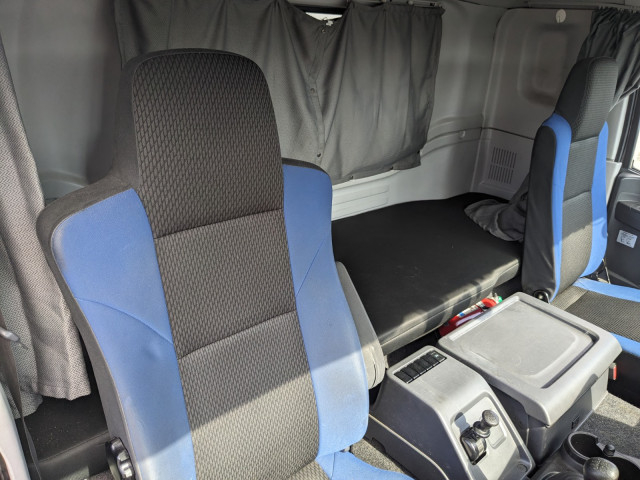 いすゞ ギガ 大型 冷蔵冷凍バン 2PG-CYJ77C(102650) 38枚目