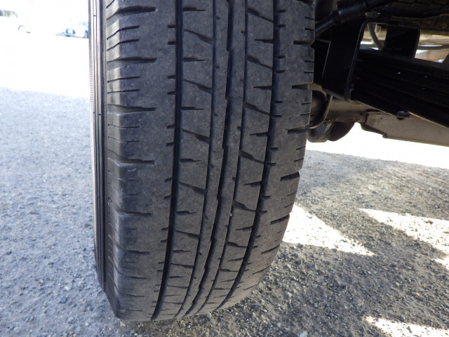 トヨタ ライトエース 小型 平ボディ DBF-S402U(102651) 29枚目