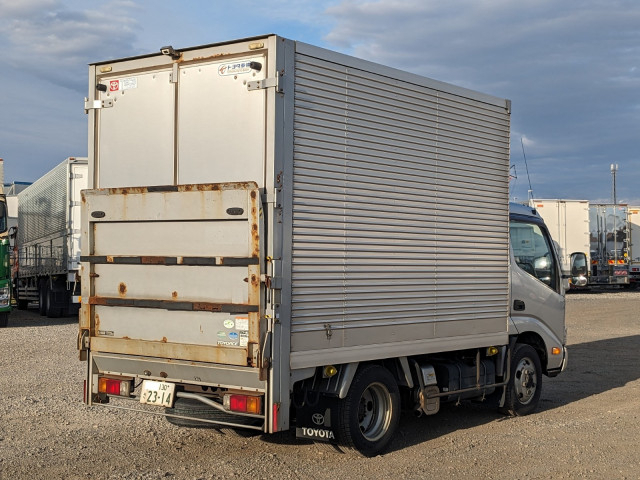 トヨタ トヨエース 小型 バン TKG-XZC675(102652) 4枚目