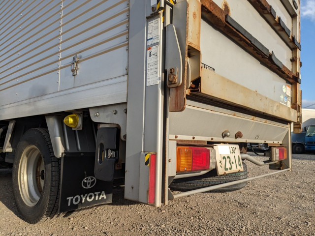 トヨタ トヨエース 小型 バン TKG-XZC675(102652) 7枚目