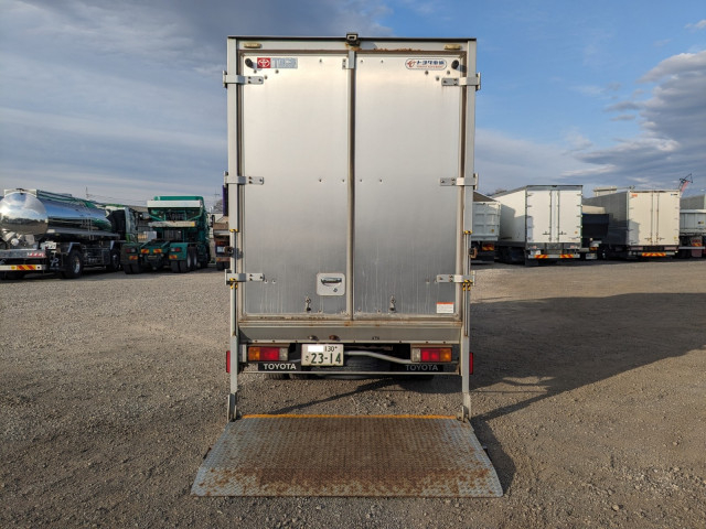 トヨタ トヨエース 小型 バン TKG-XZC675(102652) 8枚目