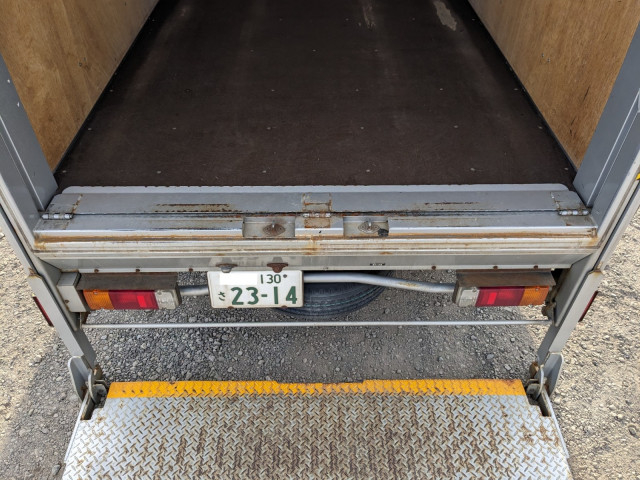 トヨタ トヨエース 小型 バン TKG-XZC675(102652) 12枚目