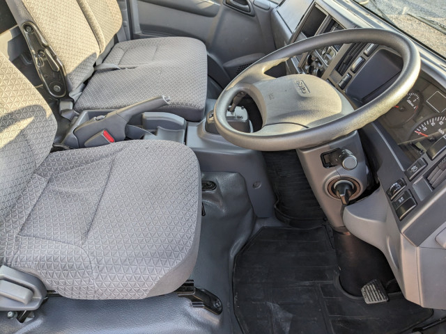 いすゞ エルフ 小型 平ボディ TRG-NPR85AR(102653) 23枚目